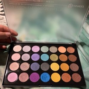 BH Cosmetics Foil Eyes Palette